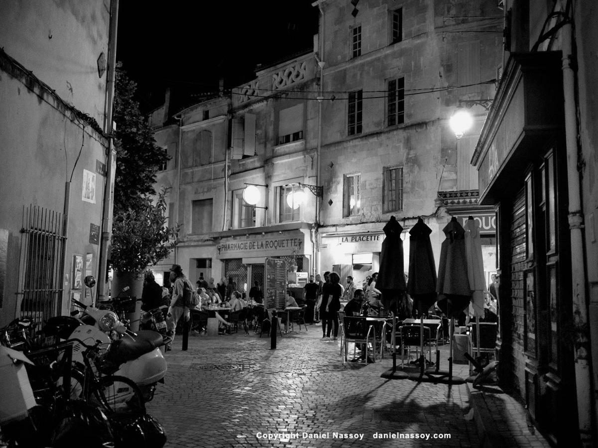 Place De La Roquette, Centre Historique Арль Екстер'єр фото